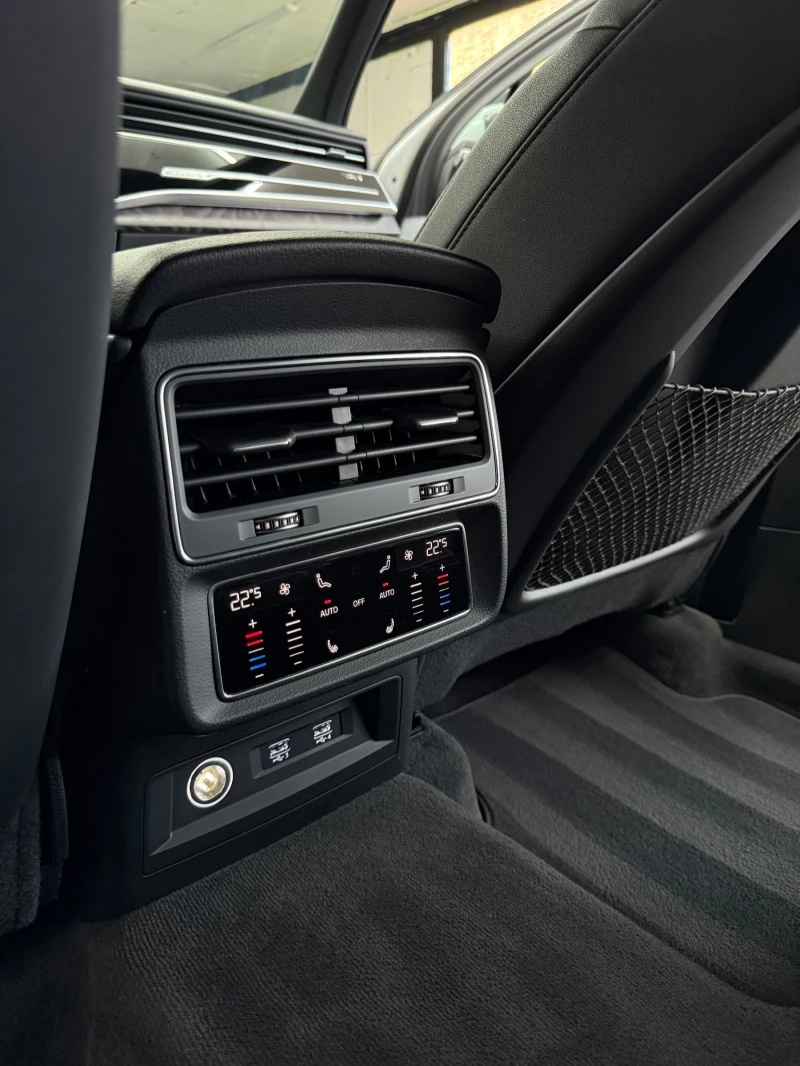 Audi Q7 55 TFSI 6+ 1, снимка 11 - Автомобили и джипове - 53594735