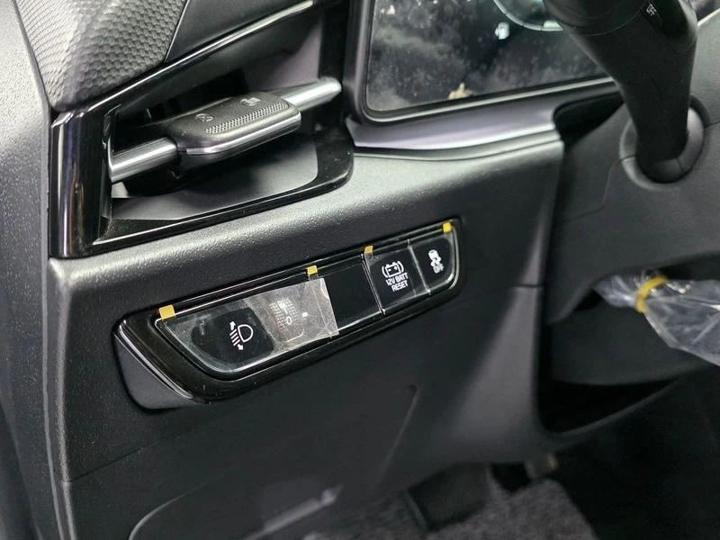 Kia Niro 1.6 141 hp Automatic, снимка 13 - Автомобили и джипове - 55769872