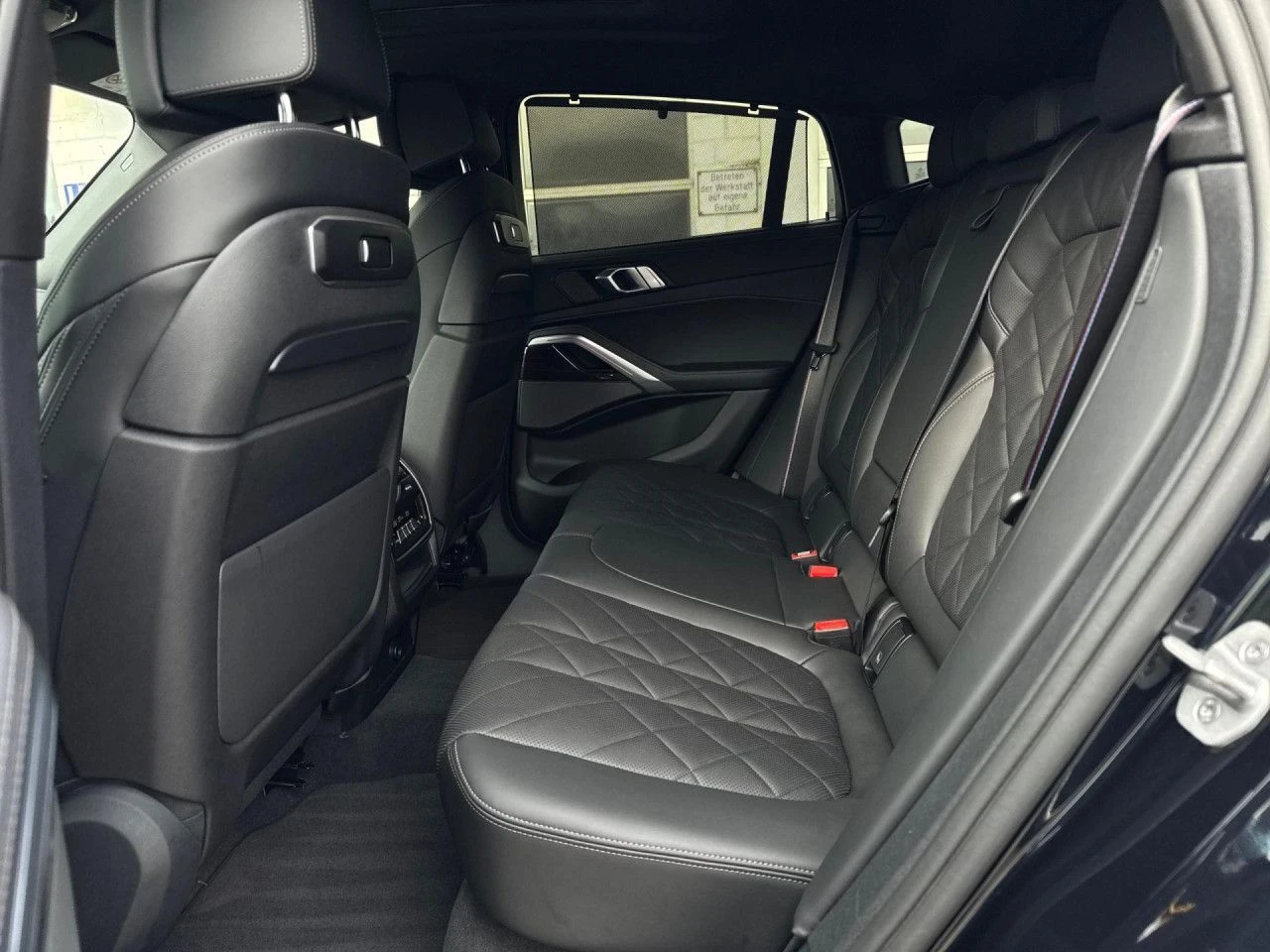 BMW X6 40i/HP/M-SPORT/SKY-L/360/KLESS/NAVI/473v - изображение 10