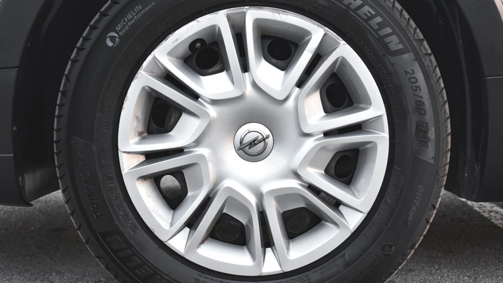 Opel Crossland X  - изображение 10