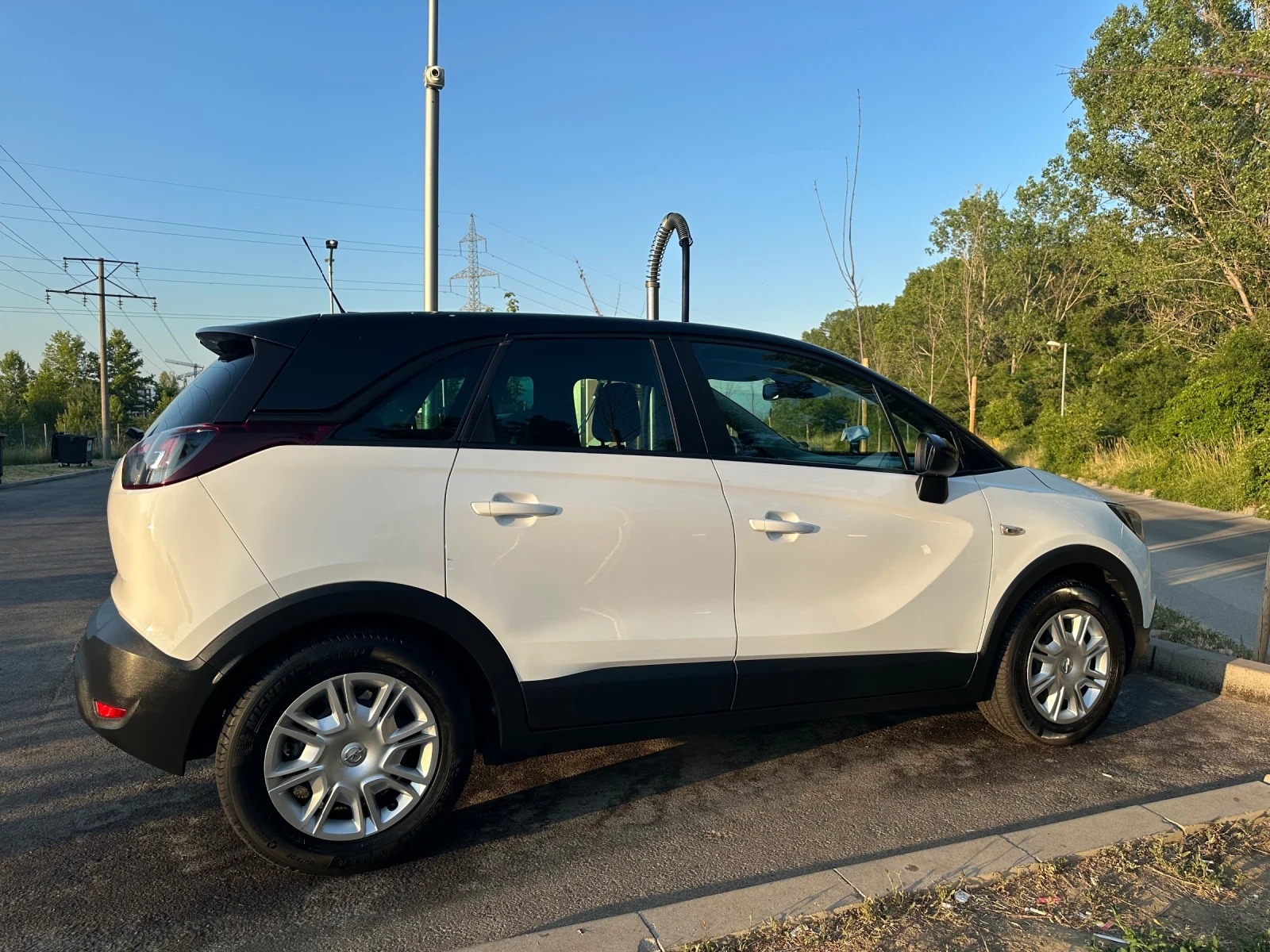 Opel Crossland X  - изображение 2