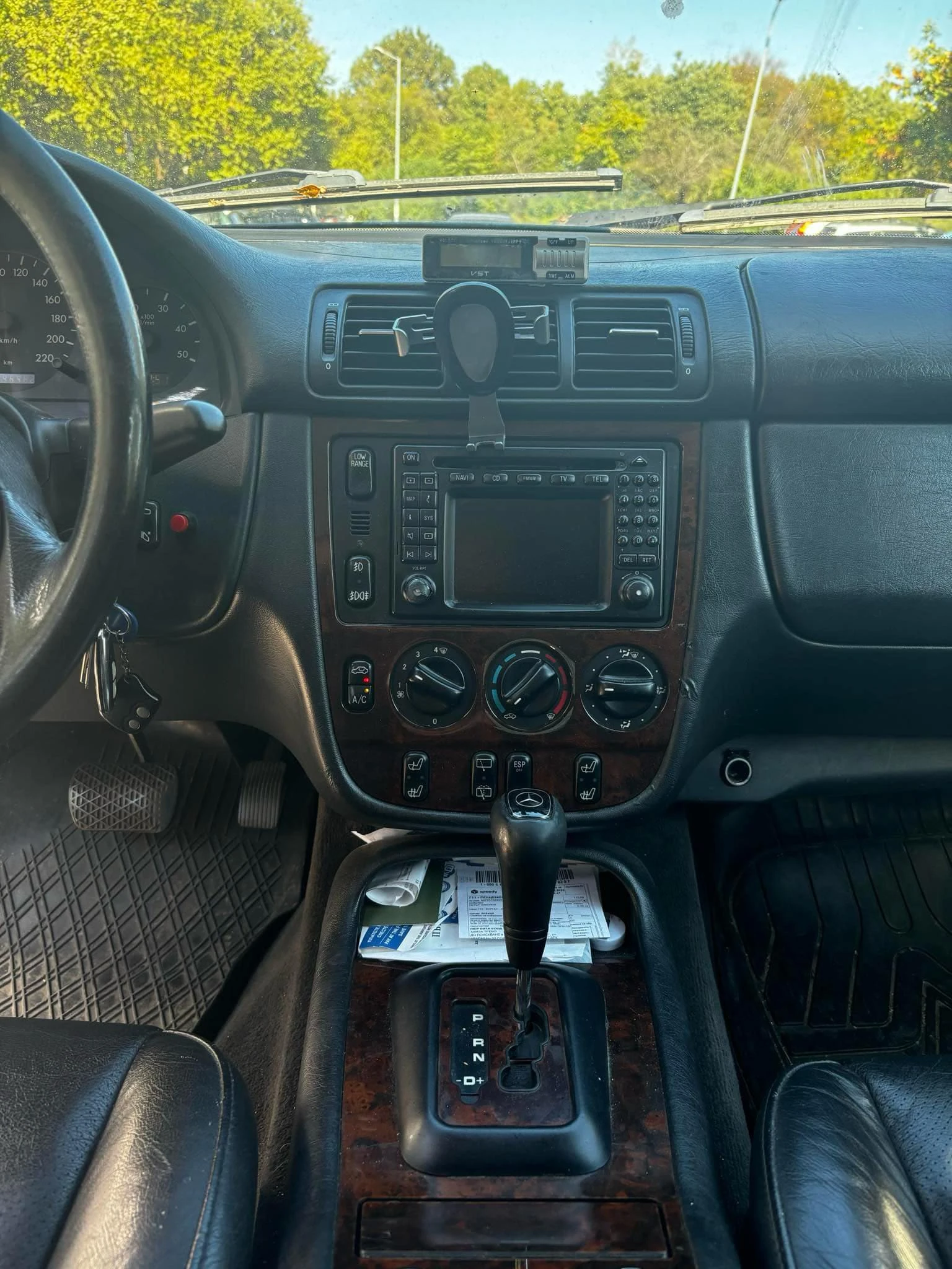 Mercedes-Benz ML 270  - изображение 5