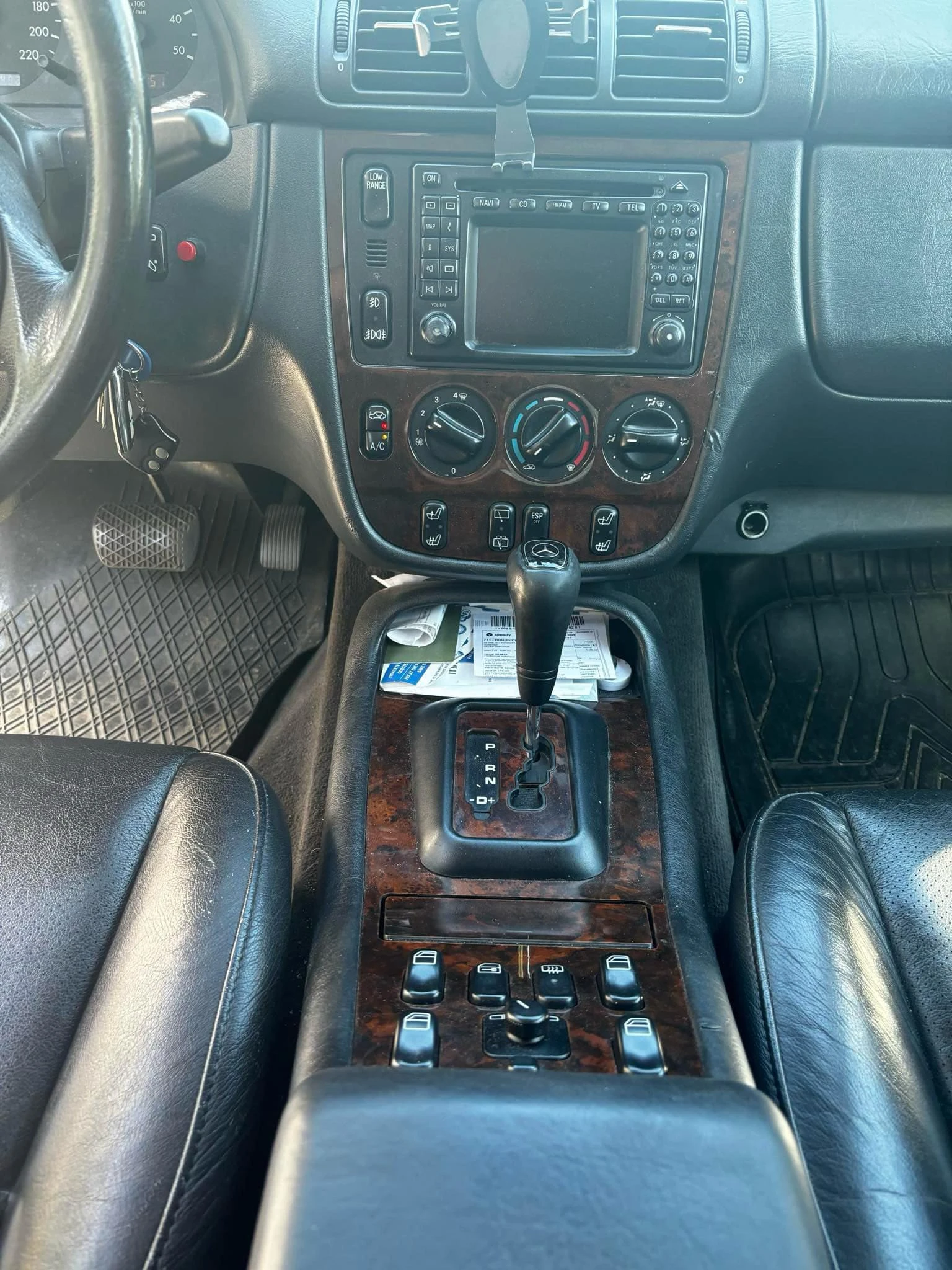 Mercedes-Benz ML 270  - изображение 6
