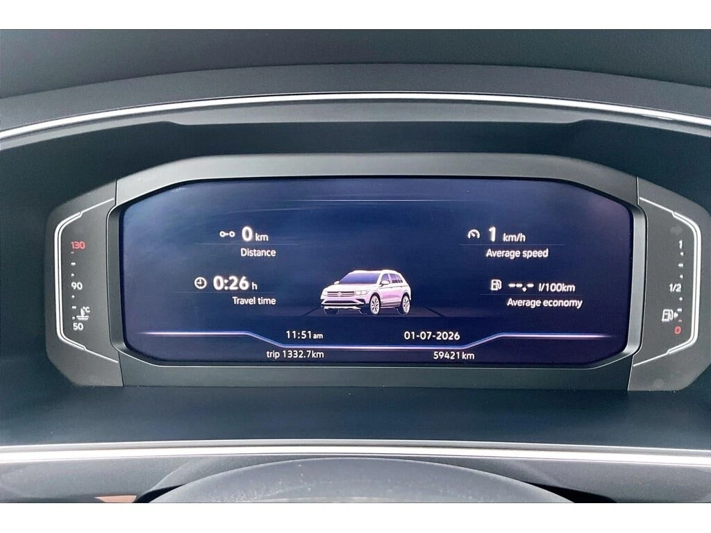 VW Tiguan * 4Motion Third Row | Panoramic Roof | Heated Whee - изображение 7