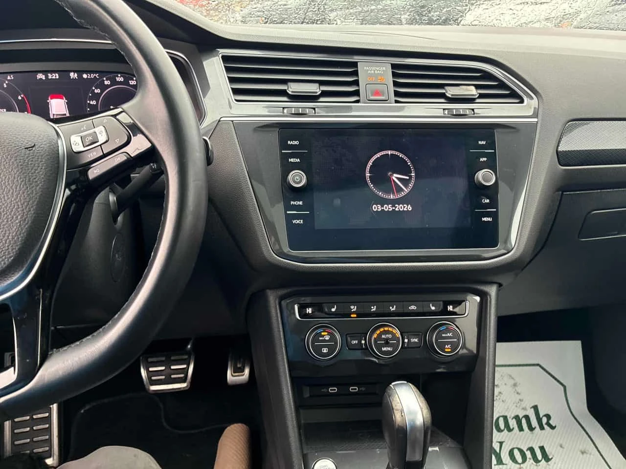 VW Tiguan * 4MOTION * CARFAX * ЦЕНА ДО БГ, снимка 9 - Автомобили и джипове - 53740498