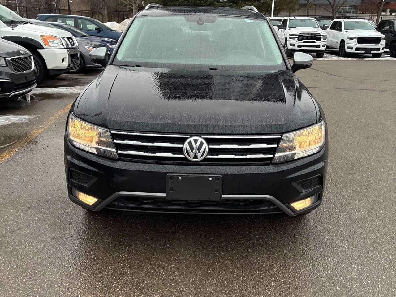 VW Tiguan * 4MOTION * CARFAX * ЦЕНА ДО БГ, снимка 5 - Автомобили и джипове - 53740498