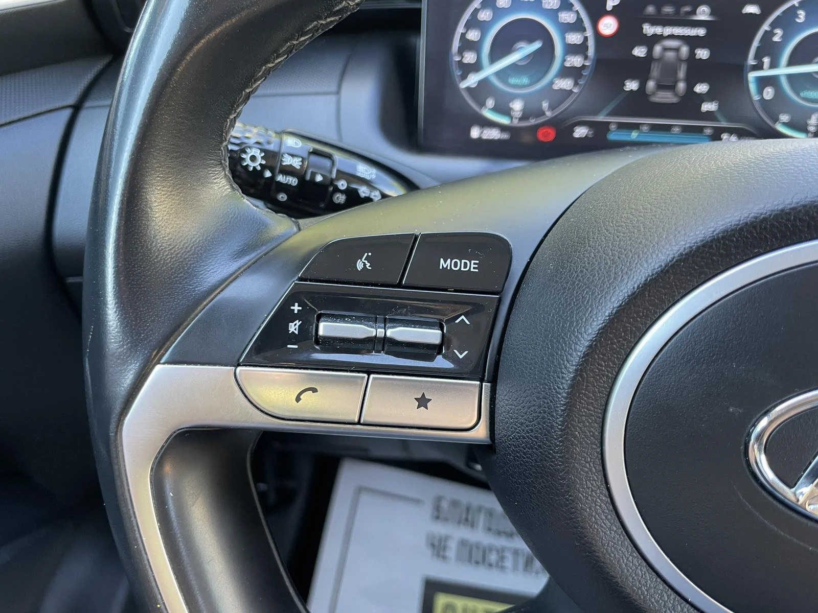 Hyundai Tucson MiHEV 16T 48V 150hp, снимка 13 - Автомобили и джипове - 54939367