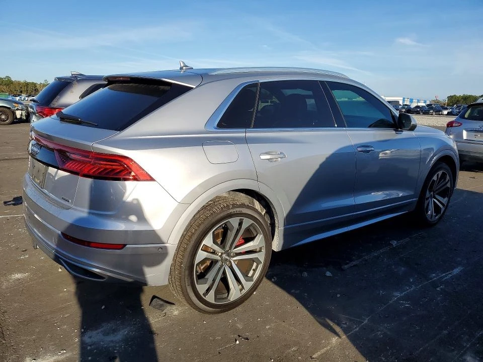 Audi Q8, снимка 3 - Автомобили и джипове - 54599651