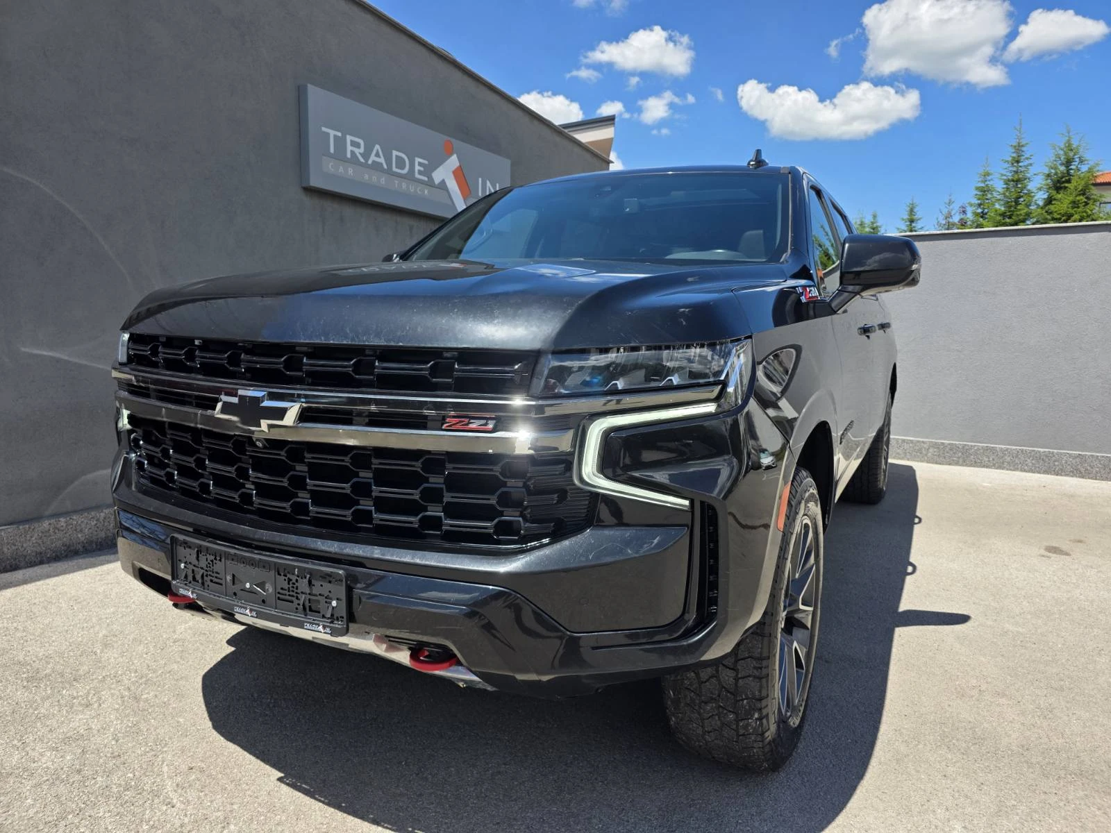 Chevrolet Suburban Z71 5.3L V8