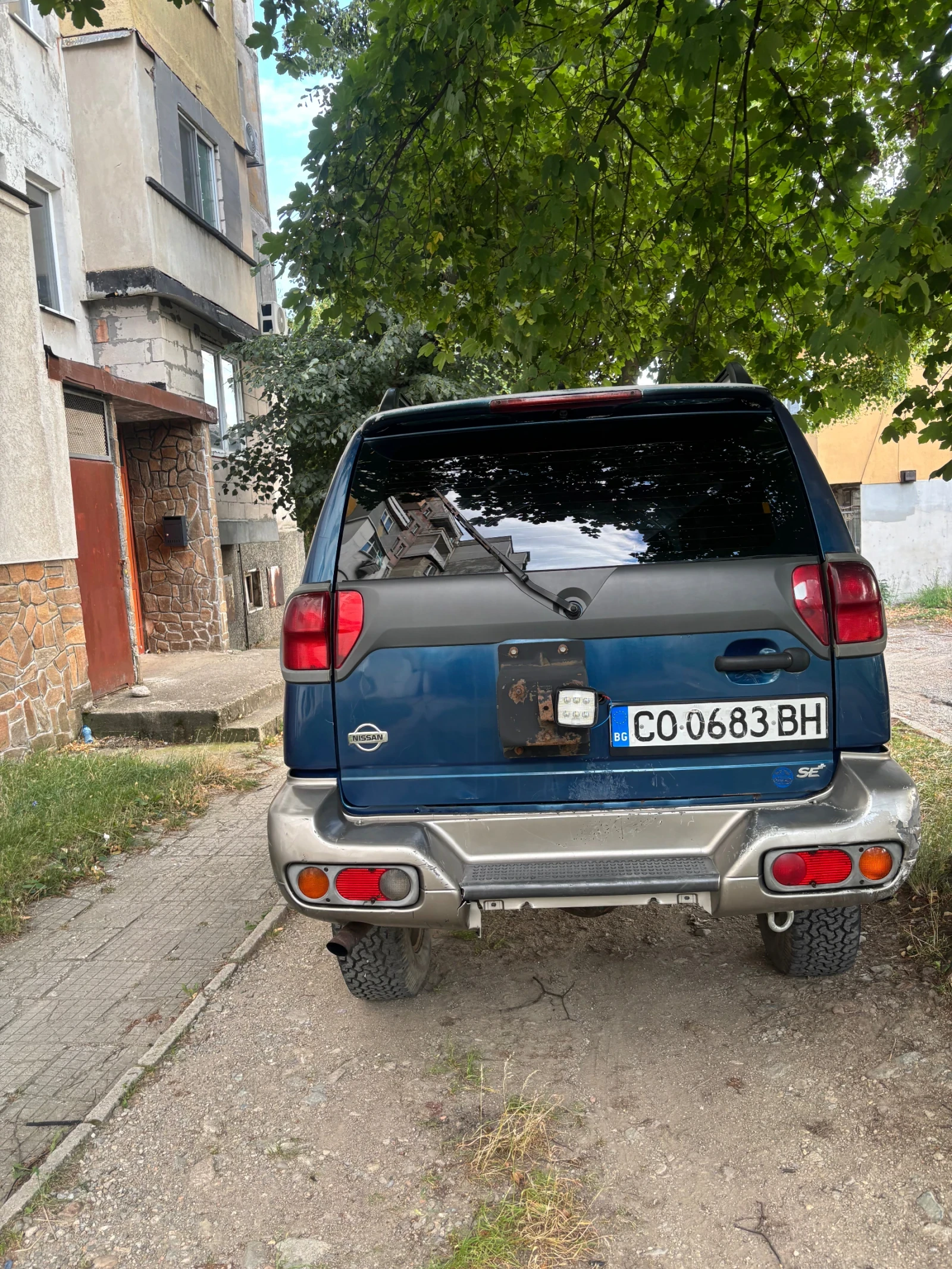 Nissan Terrano 2.7 ТДИ, снимка 3 - Автомобили и джипове - 55397255