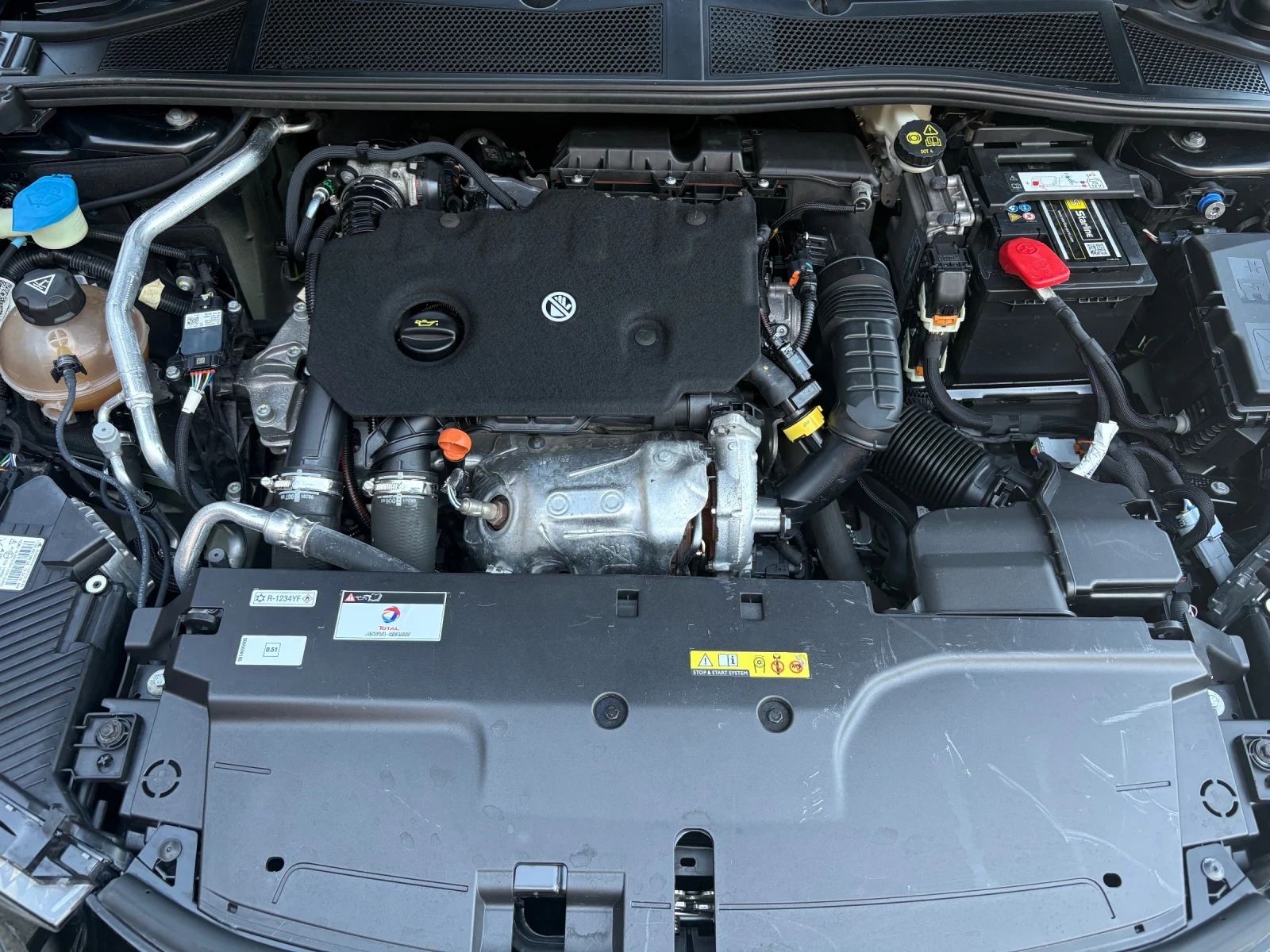 DS DS 4 Crossback PERFORMANCE/Headup/Keyless/Cam/Alcantara/, снимка 16 - Автомобили и джипове - 56028066