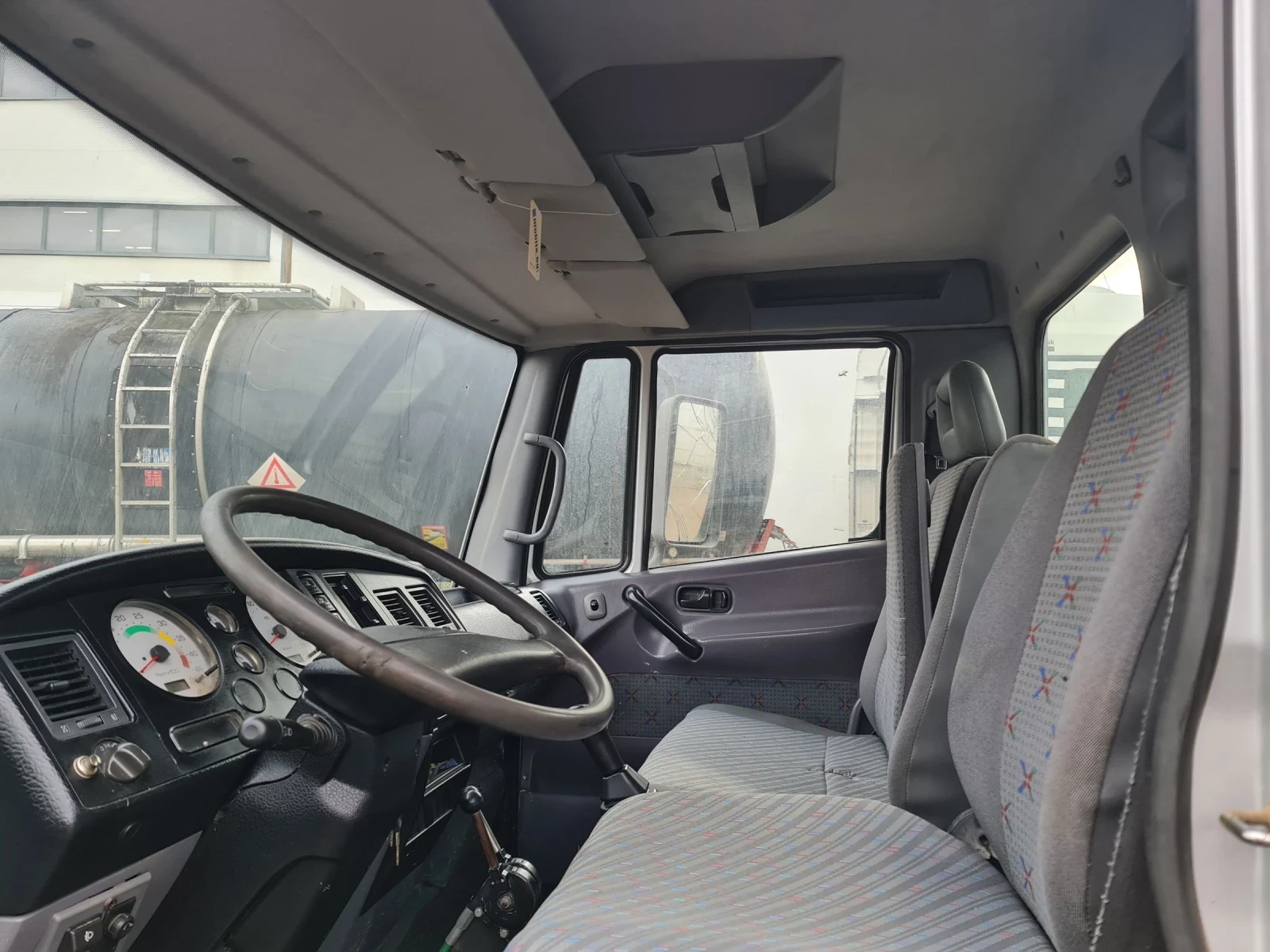 Nissan Atleon ��������� � | Mobile.bg � ����������� 14