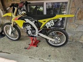  Suzuki Rmz