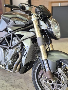MV Agusta Brutale F4 750 23000км!!! Нов внос от ШВЕЙЦАРИЯ!!! | Auto.bg — изображение 9
