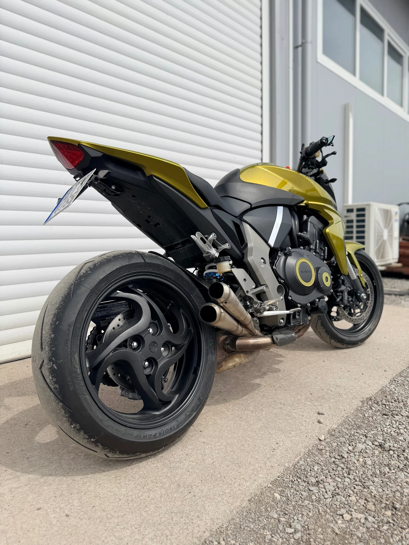 Honda Cb 1000r, снимка 3 - Мотоциклети и мототехника - 54179045