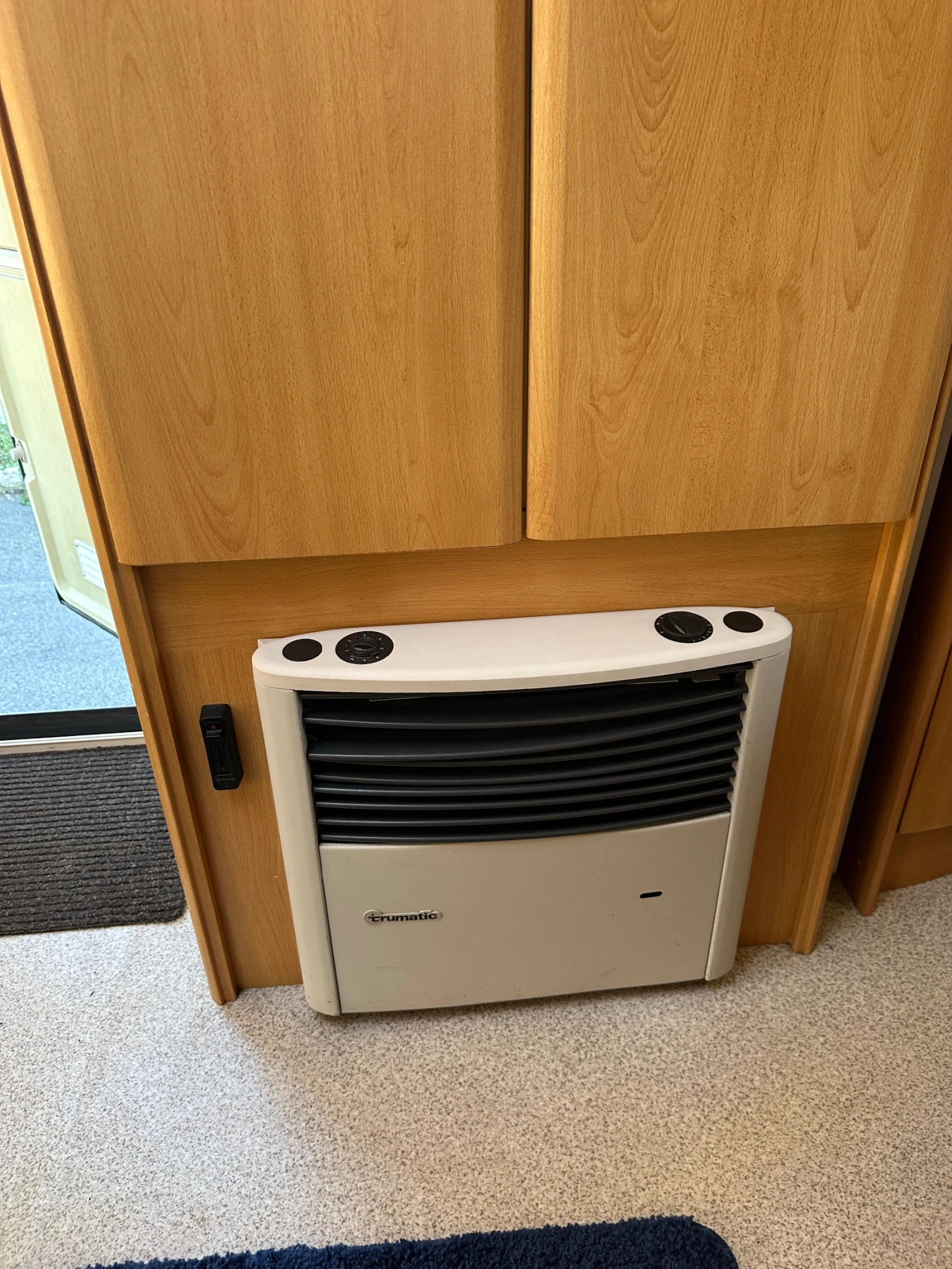  Knaus Sudwind 2008 | Mobile.bg   17