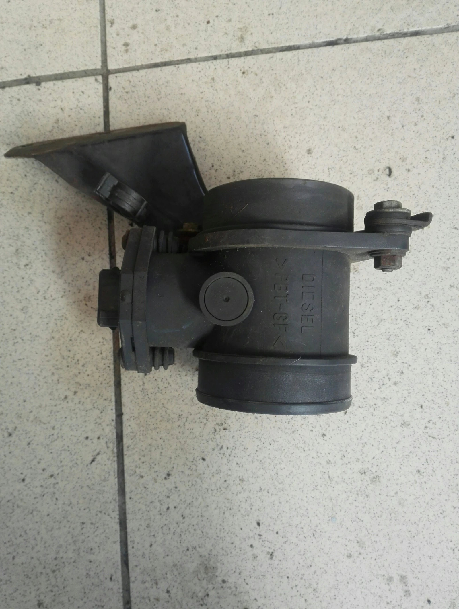    1.9 (5) | Mobile.bg   1