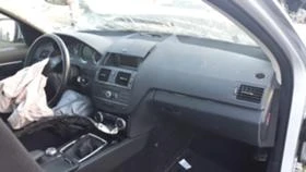 Mercedes-Benz C 220 2.2cdi, снимка 9