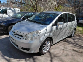 Toyota Corolla verso, снимка 1