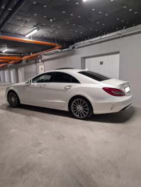 Mercedes-Benz CLS 550 RWD, снимка 2