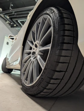 Mercedes-Benz CLS 550 RWD, снимка 17