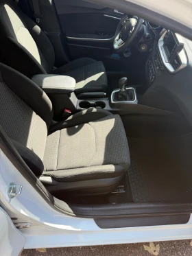 Kia Ceed 1.4 LPG, снимка 7