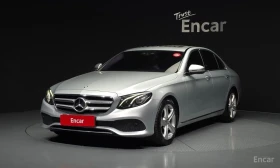 Mercedes-Benz E 200, снимка 1