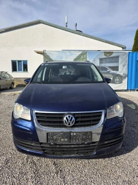 ������ VW Touran
