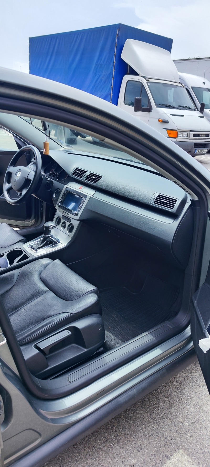VW Passat B6 2.0 FSI, снимка 9 - Автомобили и джипове - 45862438