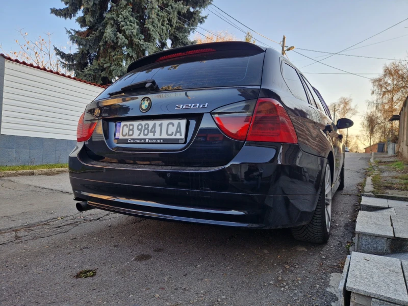 BMW 320 d, снимка 3 - Автомобили и джипове - 48467537