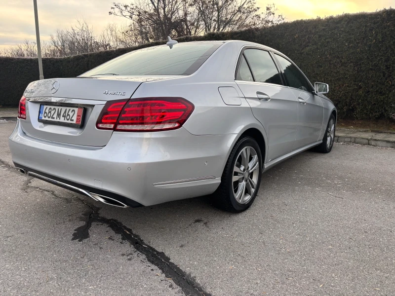 Mercedes-Benz E 250 Elegance 4x4, снимка 6 - Автомобили и джипове - 48412562