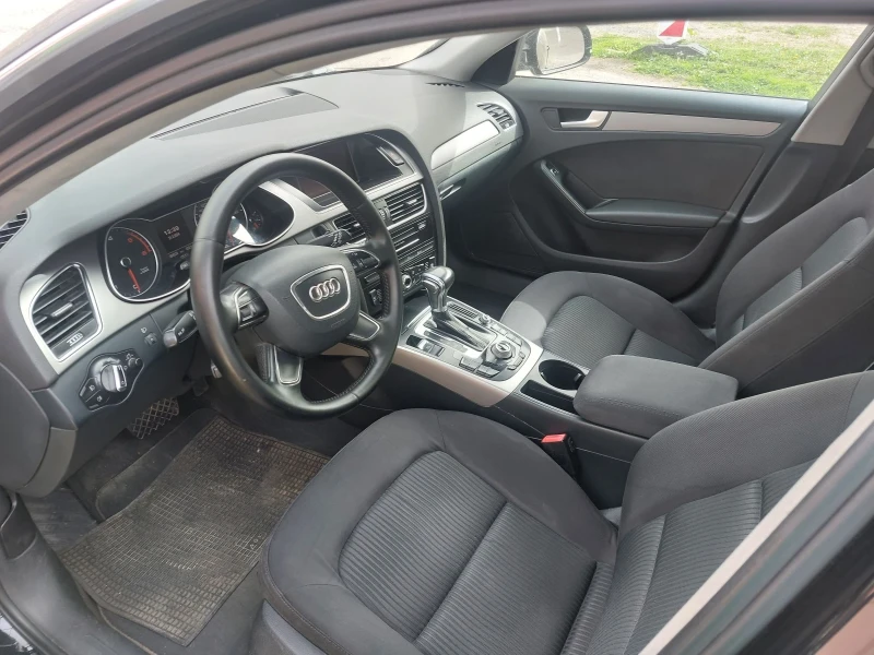 Audi A4 2.0 TDI Navi Evro 5B, снимка 9 - Автомобили и джипове - 48967425