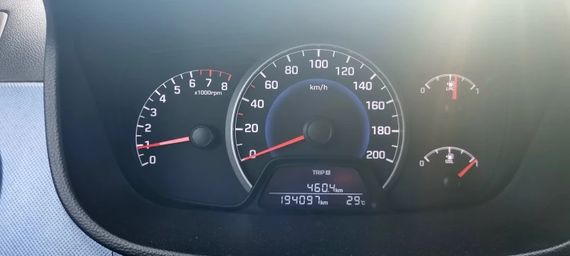 Hyundai I10 Газ-Бензин, снимка 14 - Автомобили и джипове - 51691442