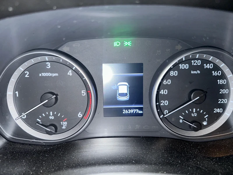 Hyundai I30, снимка 6 - Автомобили и джипове - 52267535