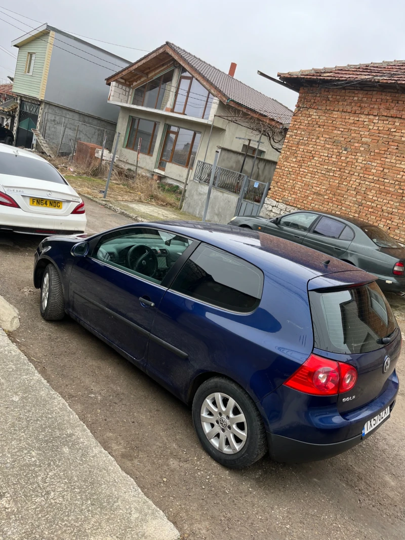 VW Golf, снимка 2 - Автомобили и джипове - 52383480