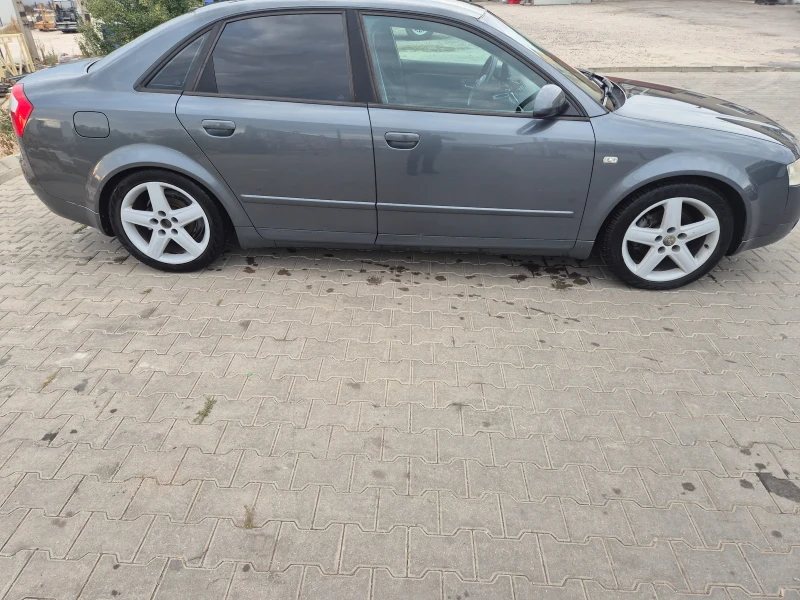 Audi A4, снимка 7 - Автомобили и джипове - 53000156