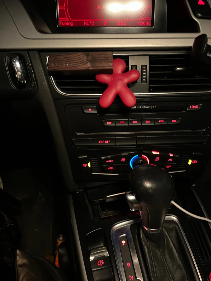 Audi A4 B8, снимка 9 - Автомобили и джипове - 53079059