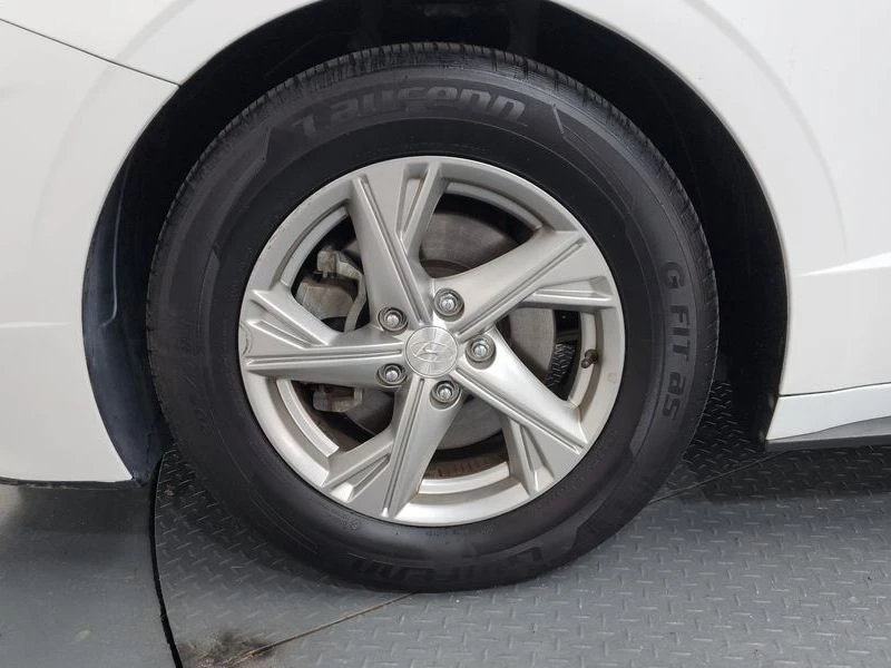 Hyundai Sonata 2.0i* PREMIUM* НАЙ-ДОБРА ЦЕНА В БЪЛГАРИЯ, снимка 5 - Автомобили и джипове - 54725089