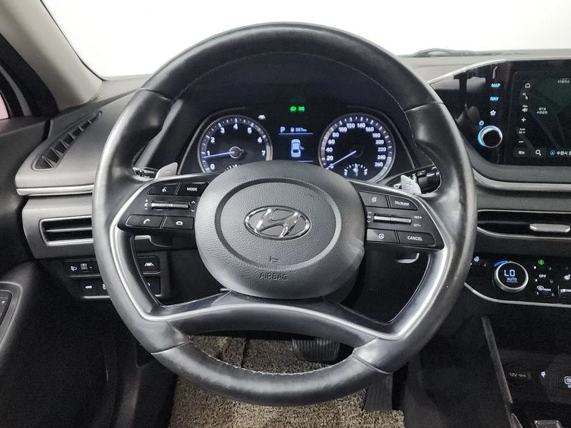 Hyundai Sonata 2.0i* PREMIUM* НАЙ-ДОБРА ЦЕНА В БЪЛГАРИЯ, снимка 13 - Автомобили и джипове - 54725089