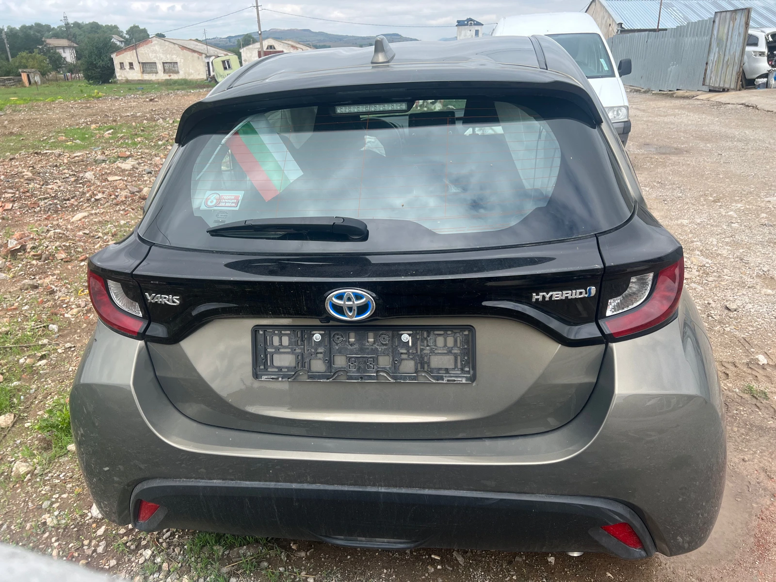 Toyota Yaris 1.5HYBRID, снимка 1