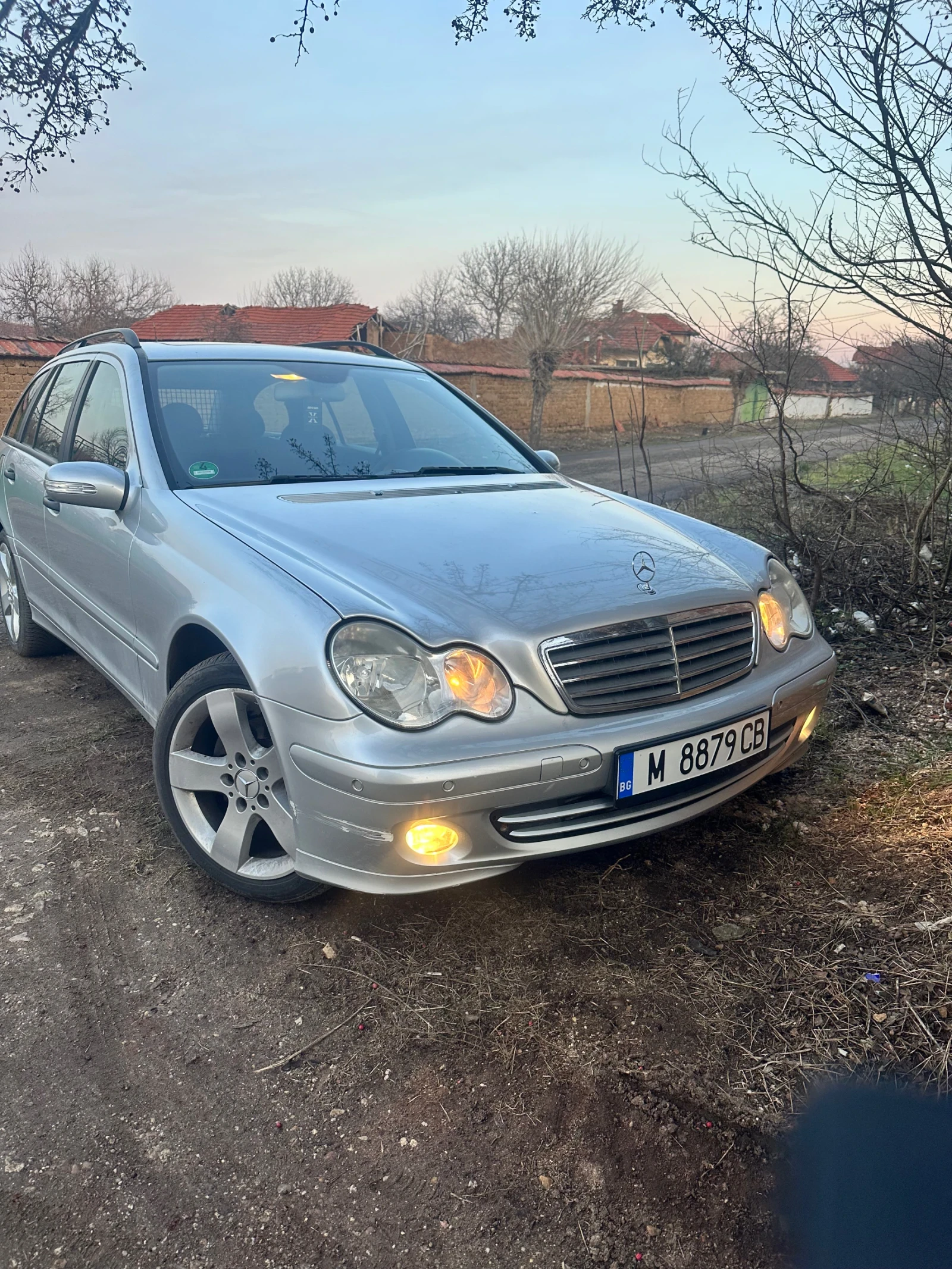 Mercedes-Benz 220, снимка 1