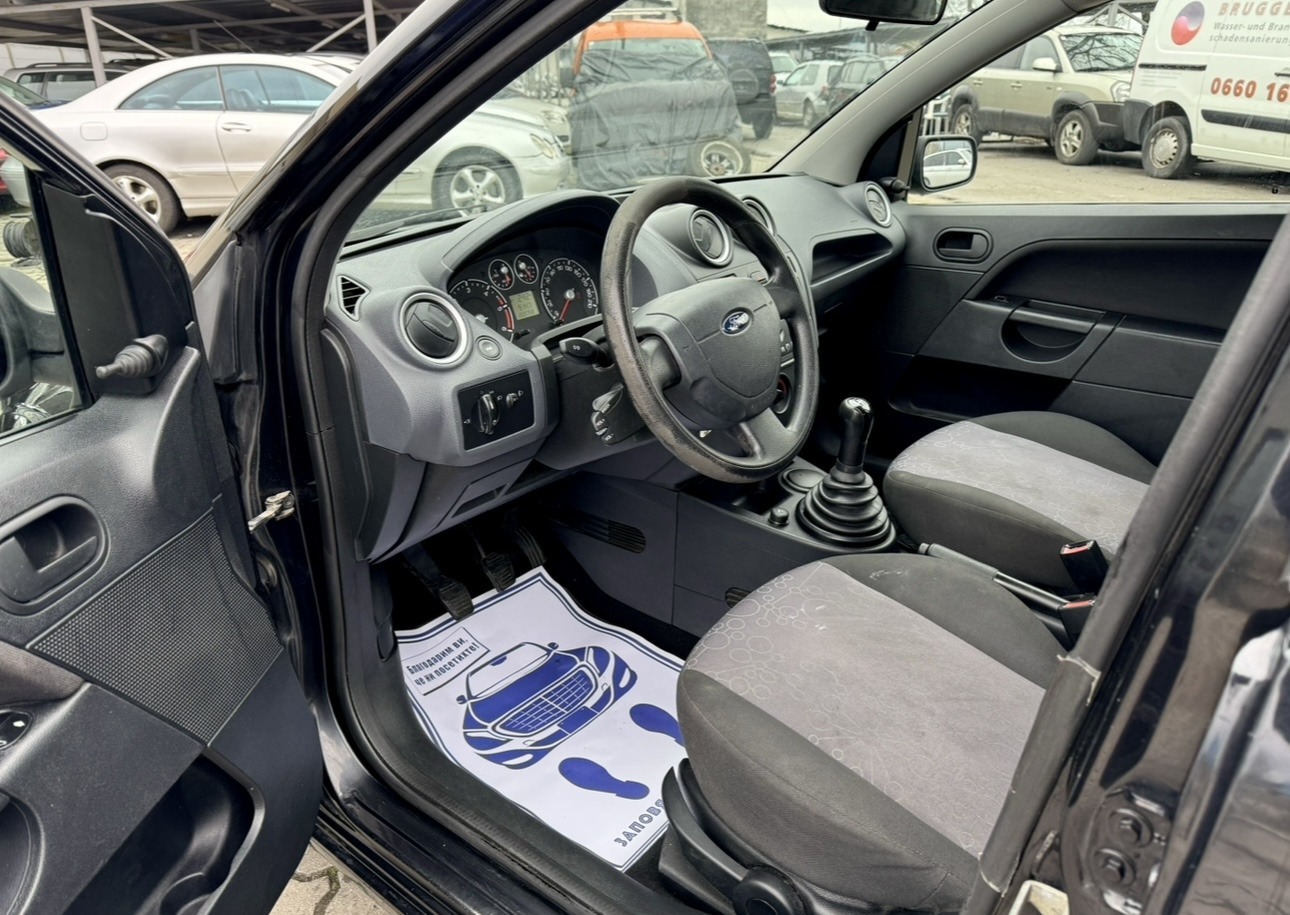 Ford Fiesta 1.4 TD - изображение 5