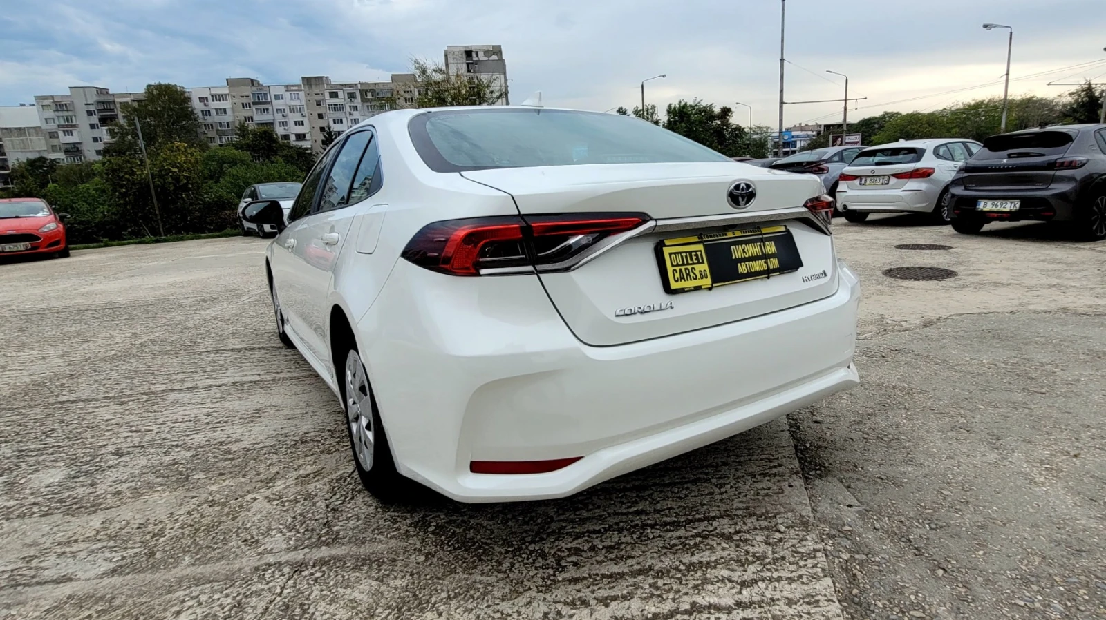 Toyota Corolla 1.8 Hybrid Business - изображение 5