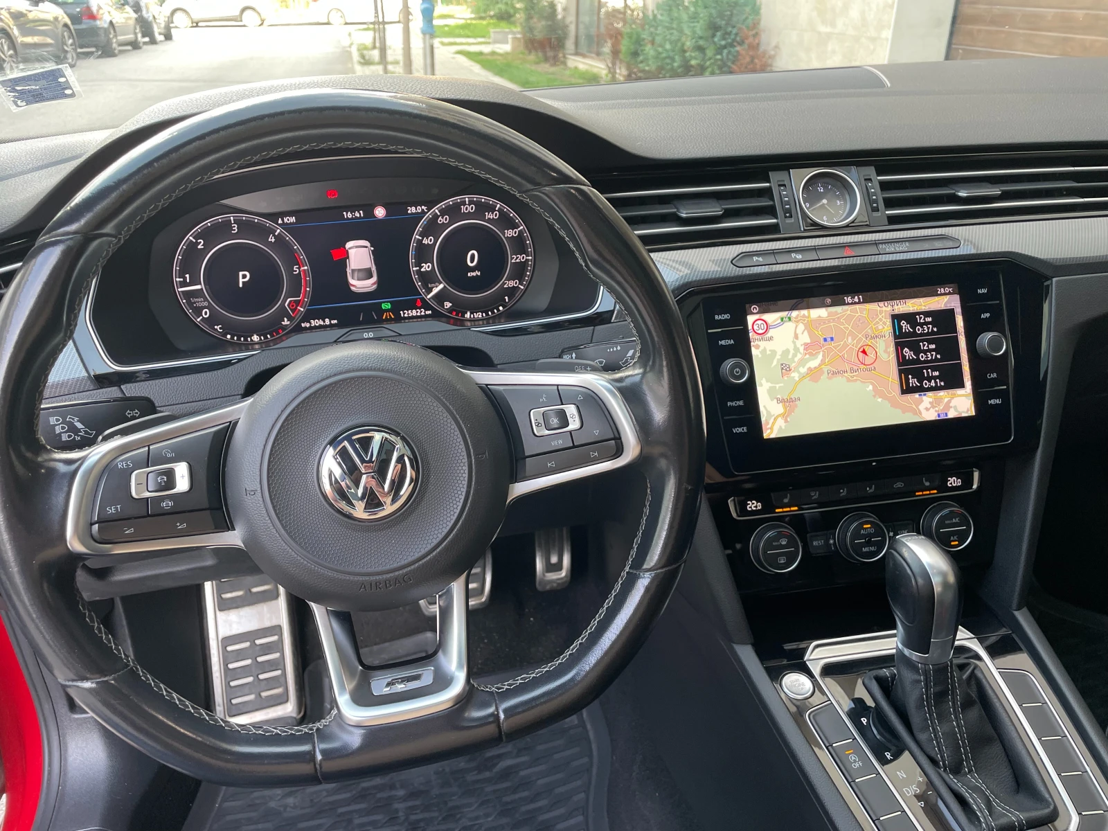 VW Arteon 2.0TDI R-Line DSG7 190kc - изображение 8