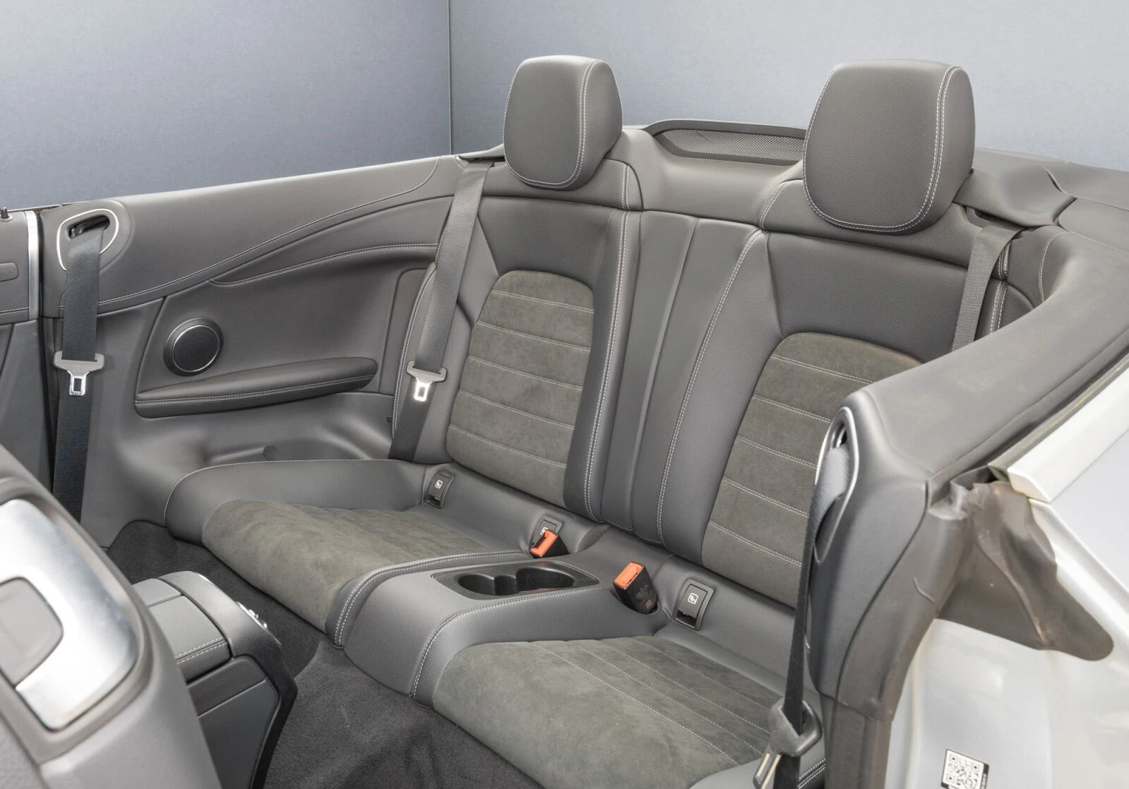 Mercedes-Benz C 220 d AMG LINE CAMERA  | Mobile.bg   13