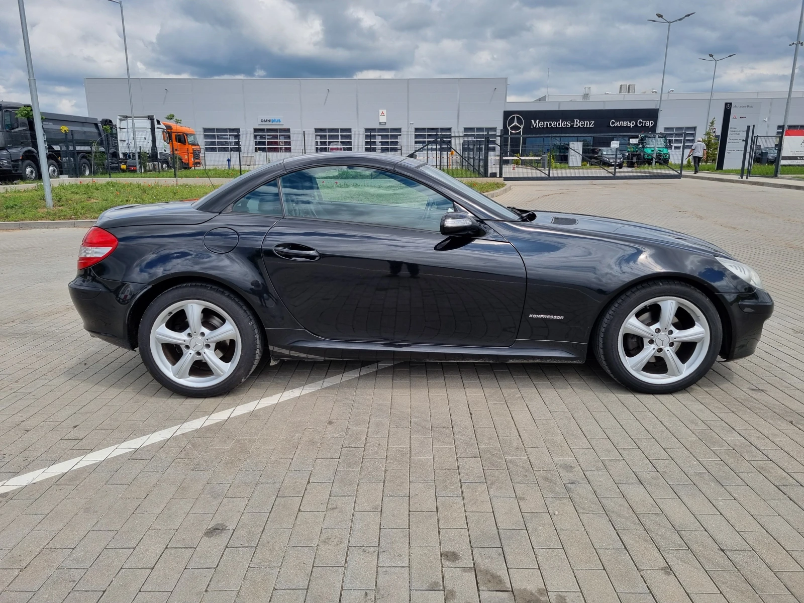Mercedes-Benz SLK 200 - изображение 7