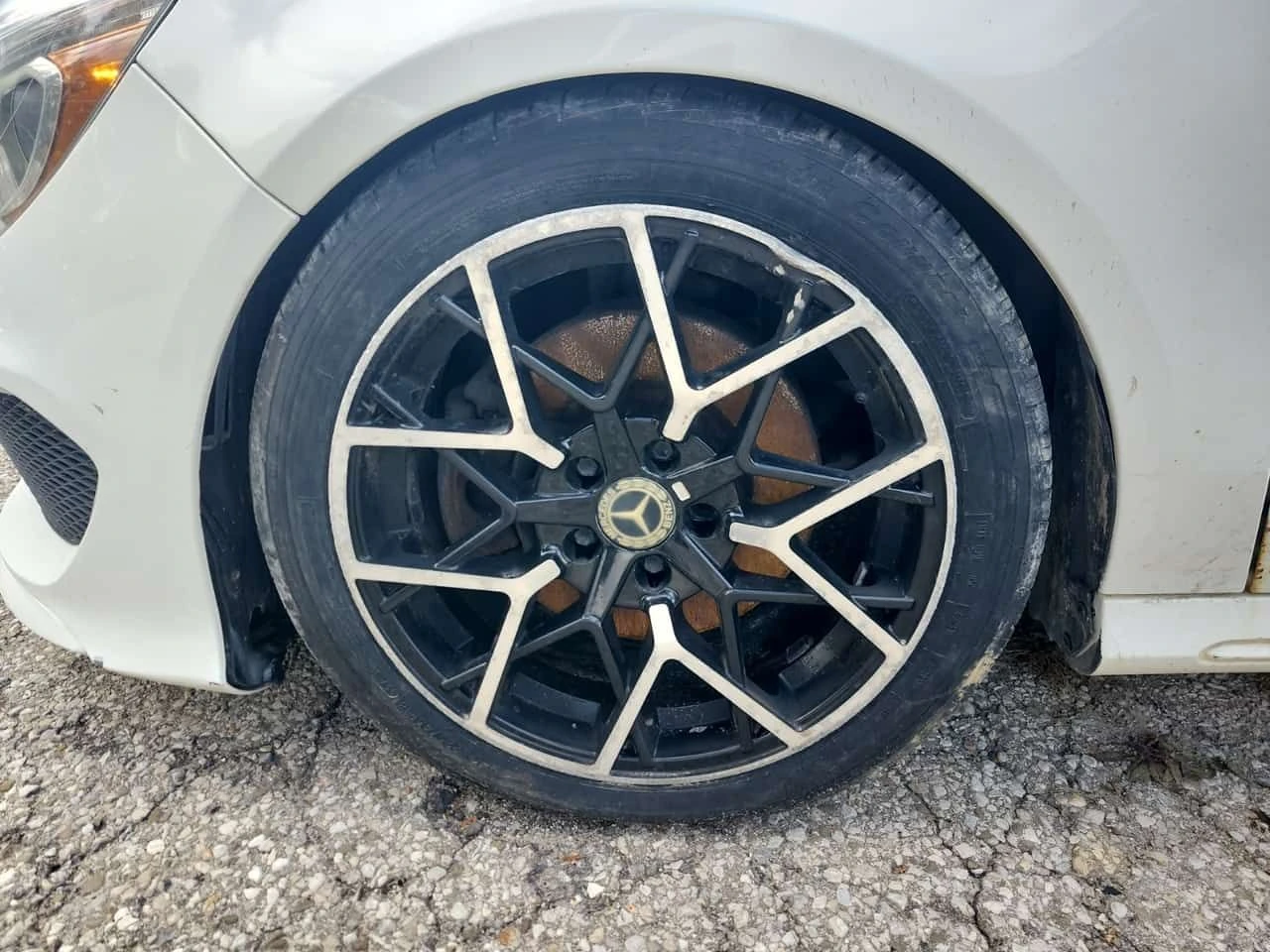 Mercedes-Benz CLA 250 АМГ Пакет/CARFAX /Кожа/Нави/Подгрев/Панорама, снимка 16 - Автомобили и джипове - 53893886
