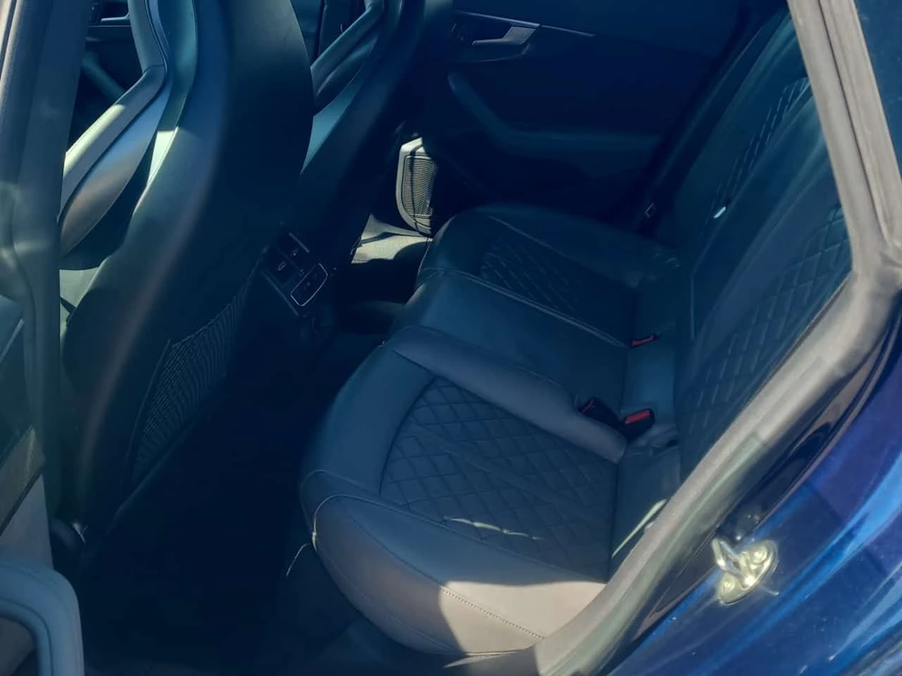 Audi S5 Technik /CARFAX /Дистроник/360 Кам//Пано/Подгрев/, снимка 12 - Автомобили и джипове - 54001004