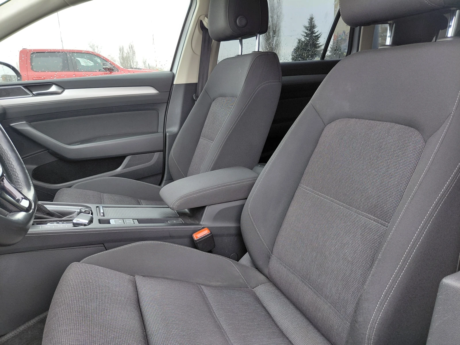 VW Passat, снимка 9 - Автомобили и джипове - 54083317