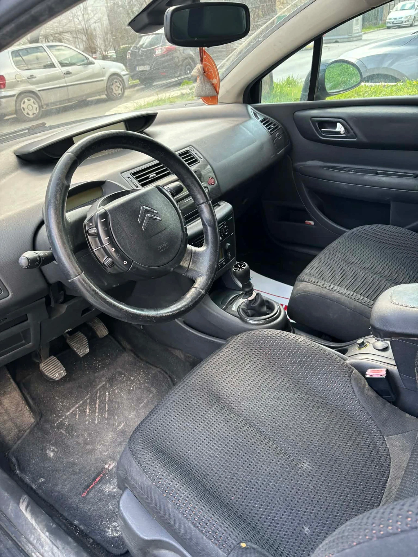 Citroen C4 1, 6 HDI 2005г, снимка 7 - Автомобили и джипове - 54104829